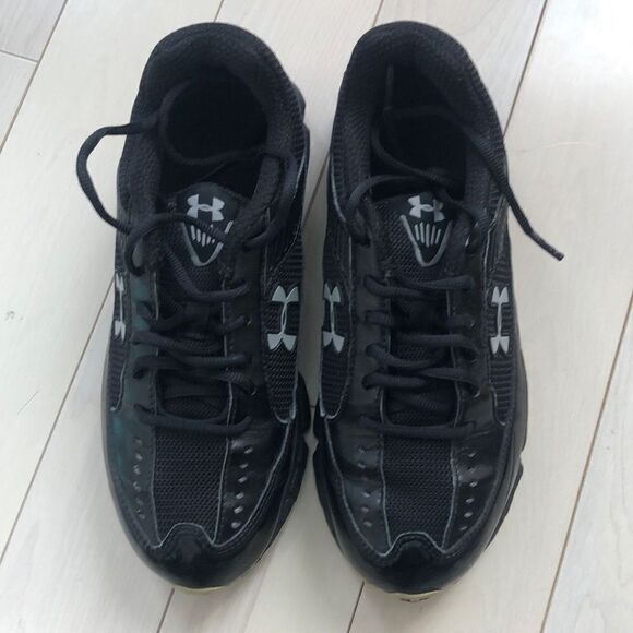 Under Armour Black Lace-Up Athletic Running Shoe Size 5.5 - Picture 1 of 4